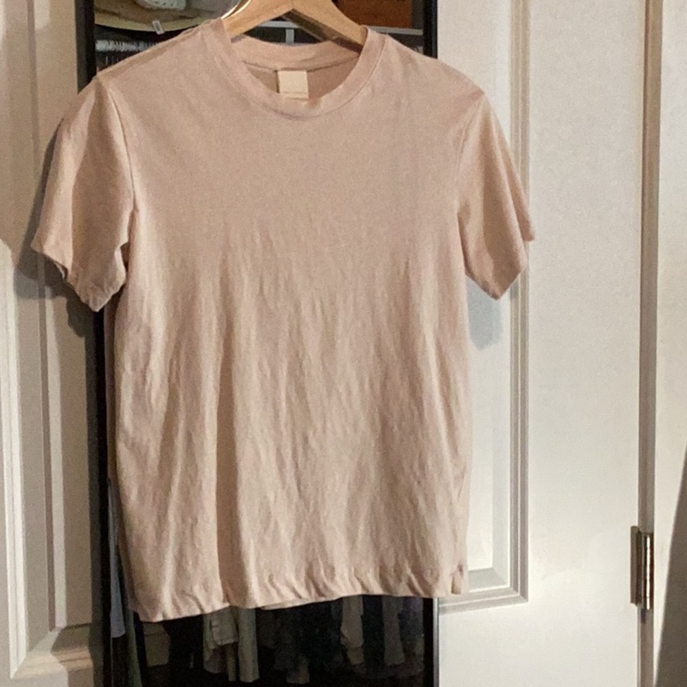H&M basic pink tee